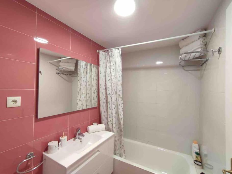 Apartamento Exclusivo Con Aparcamiento Gratuito Laredo