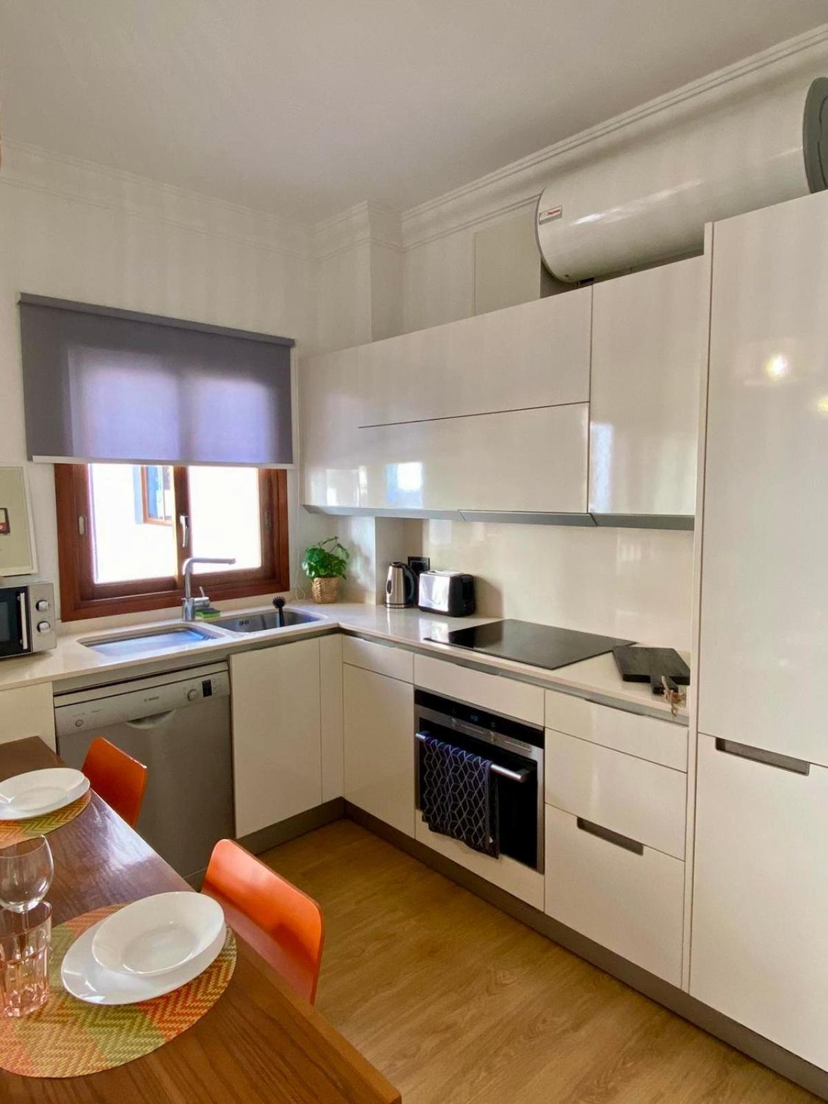 Cozy With Pool, Parking And Sea View Candelaria