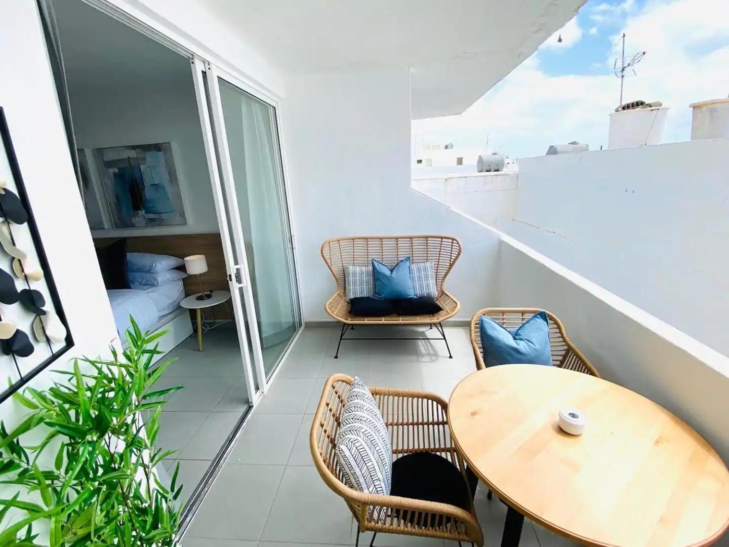 Stunning Studio Apartment *