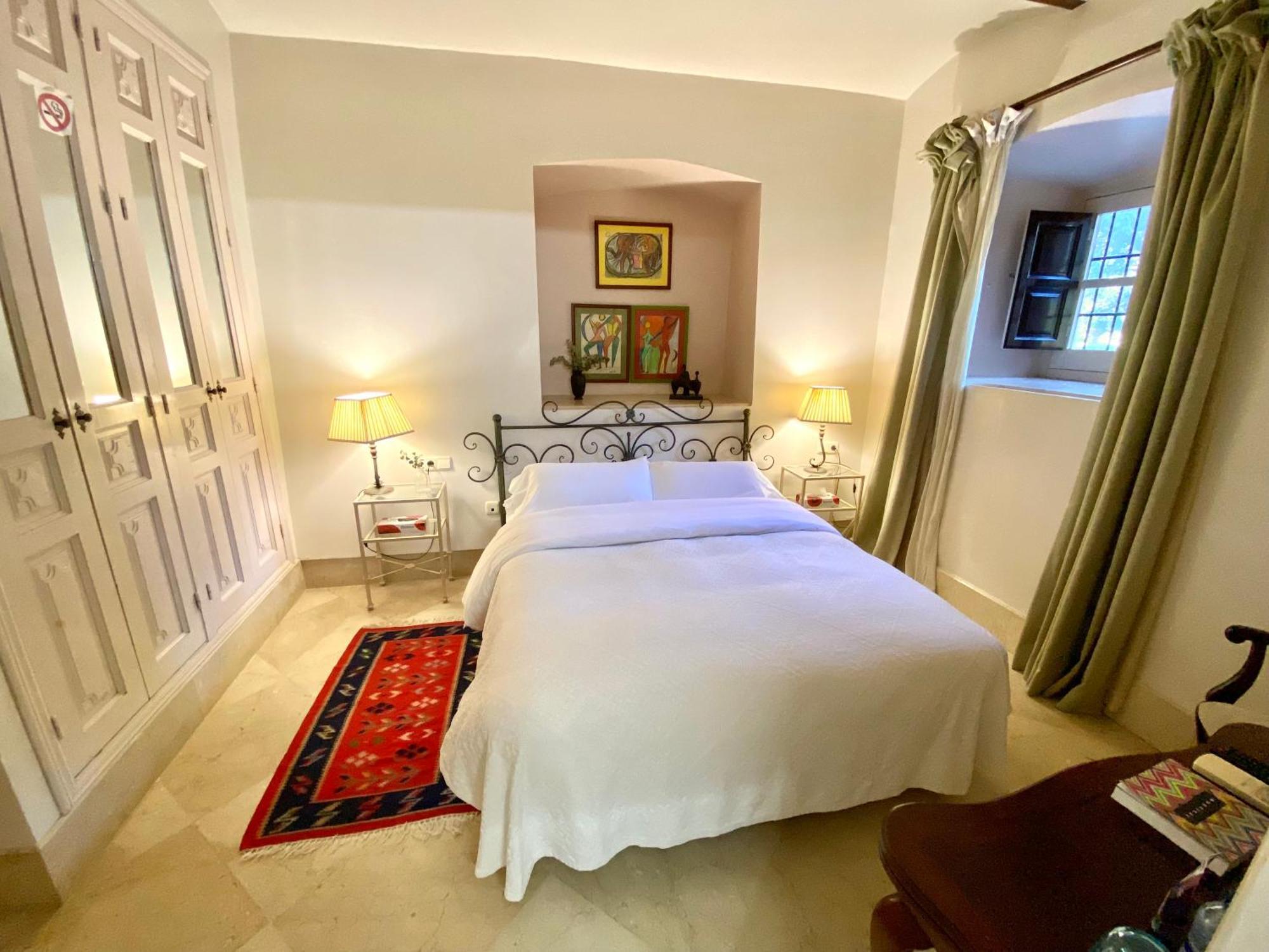 Casa De Bates 3*