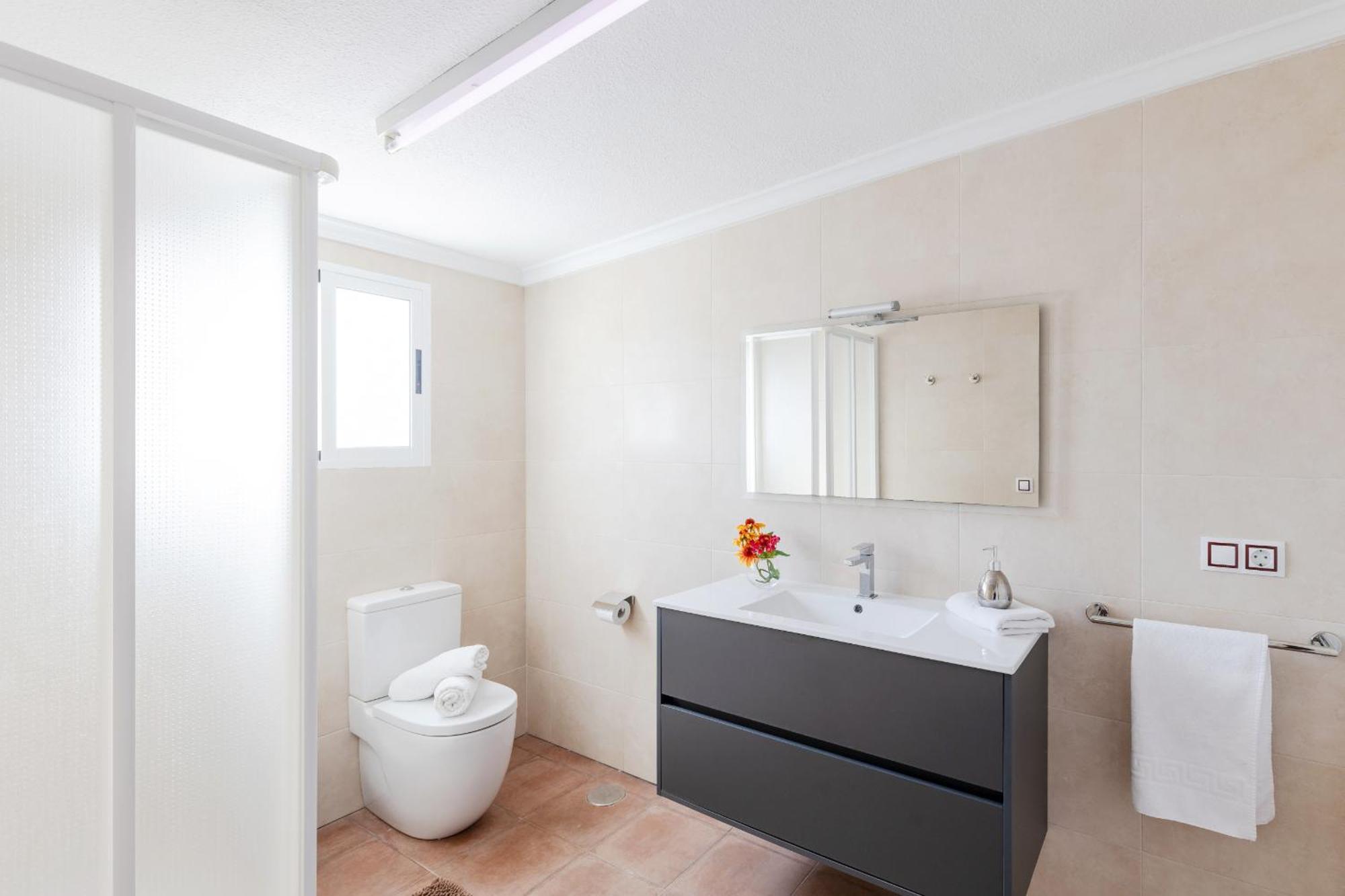 Luxury Premium Salinas *