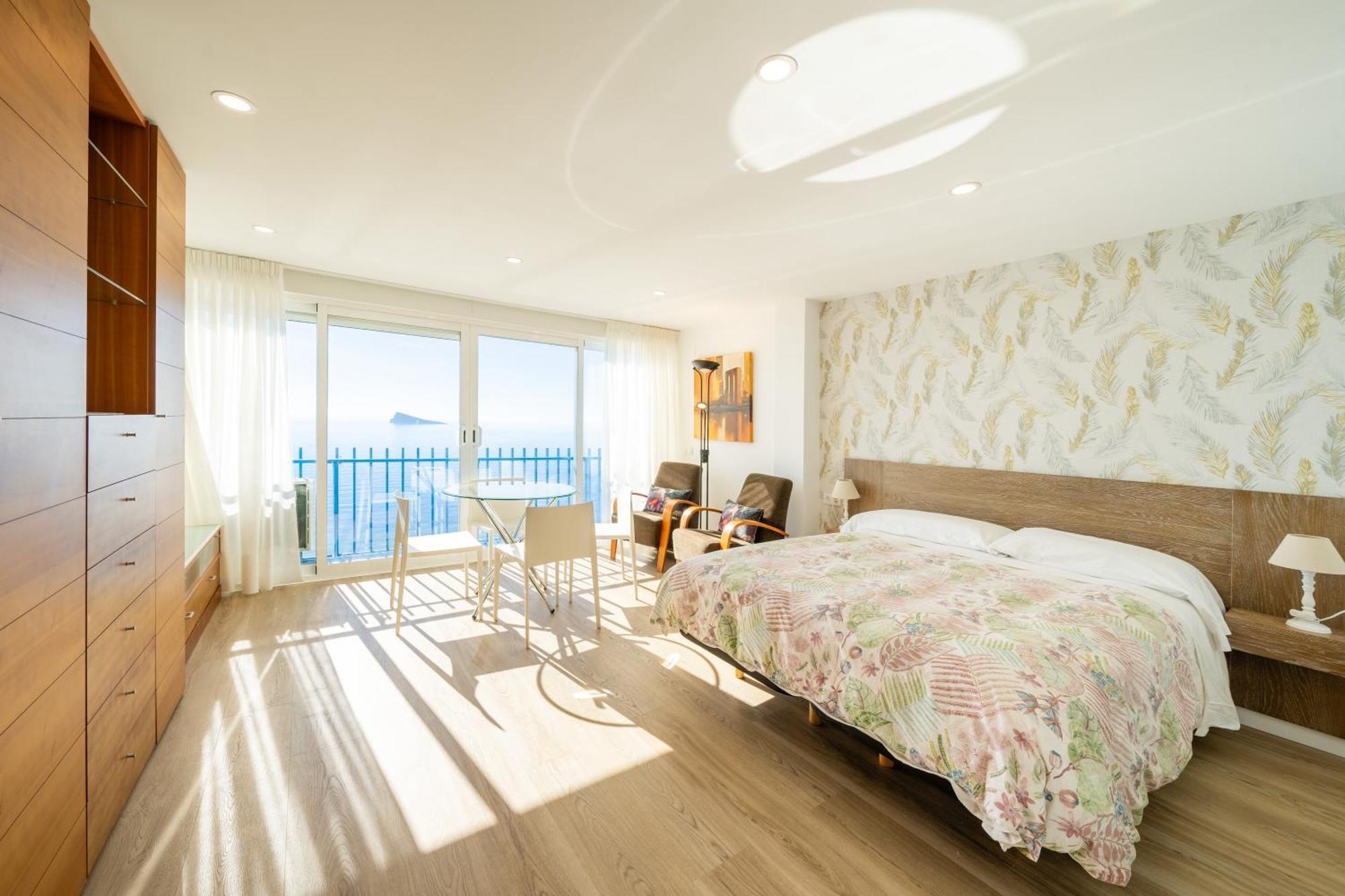 Primera Linea Playa Levante Apartment
