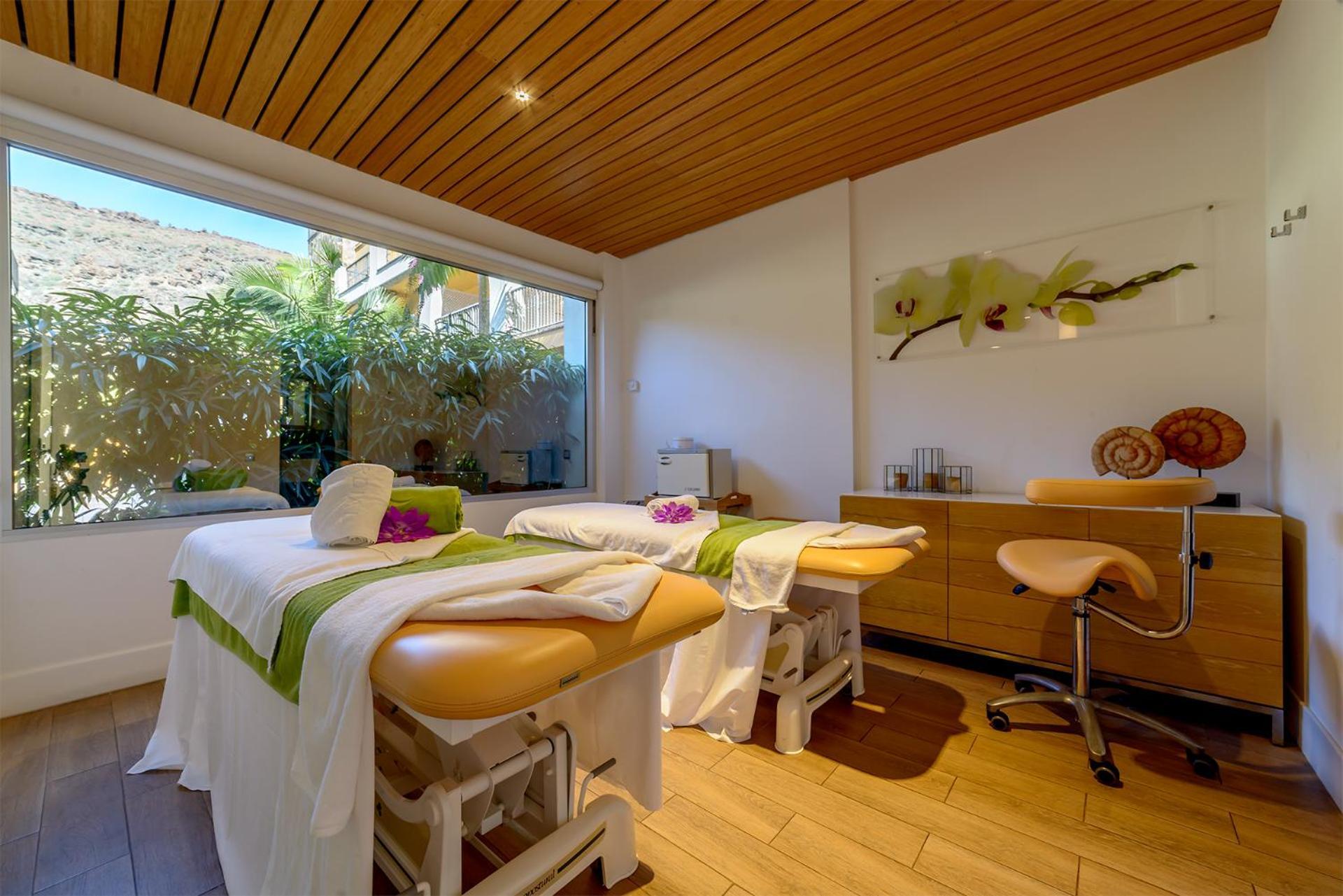 Hotel Cordial Mogan Playa 4*