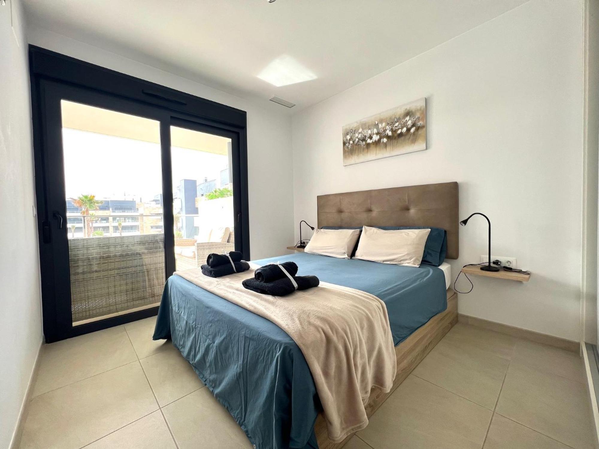 New - Flamenca Village - Fantastic Location! Apartment