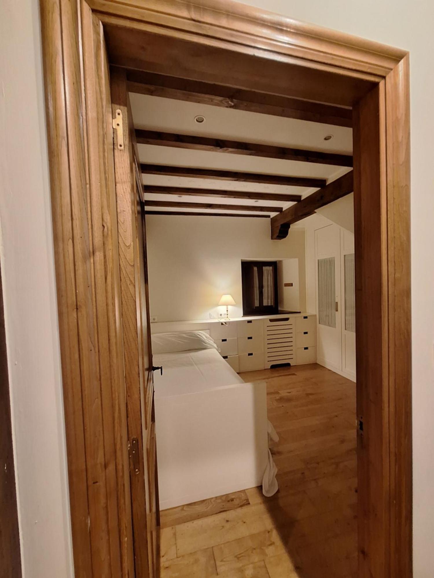 Apartment Palacion De Santillana