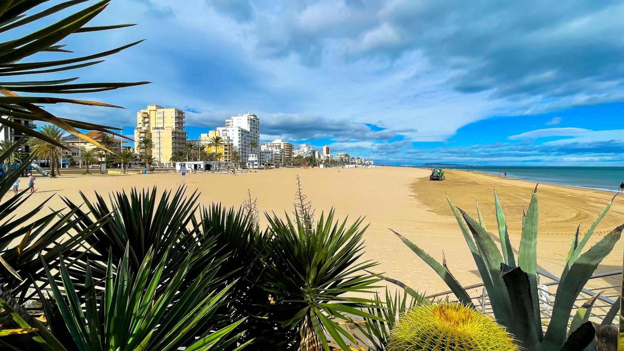 Estupendo Apartamento En El Grao Apartamento