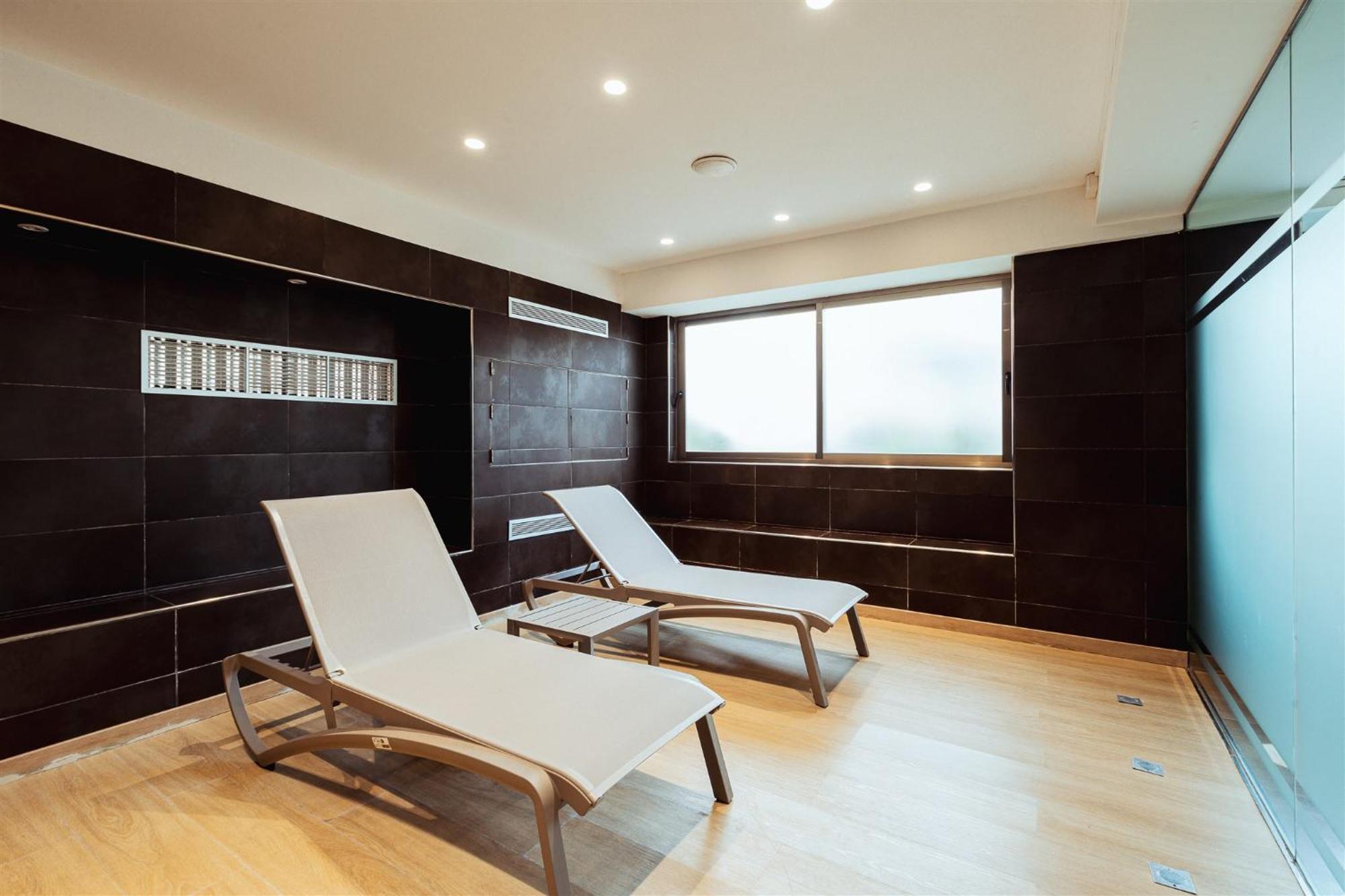 Simbad Hotel 4*