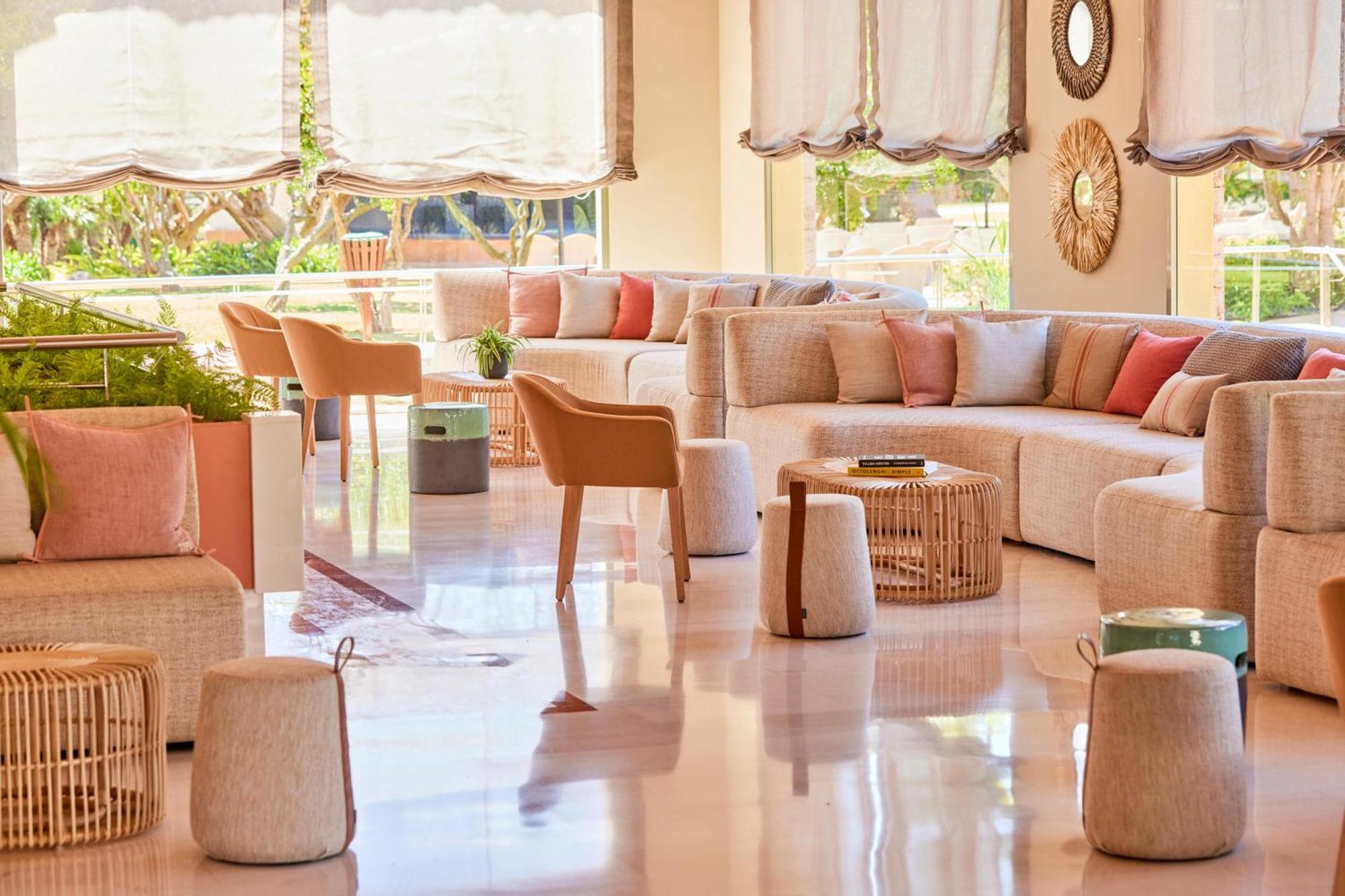 Zafiro Mallorca & Aparthotel 4*