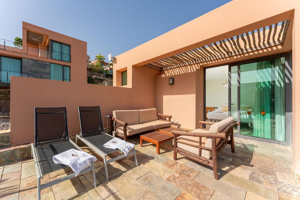 Villa Mit Pool Lagos 16 *