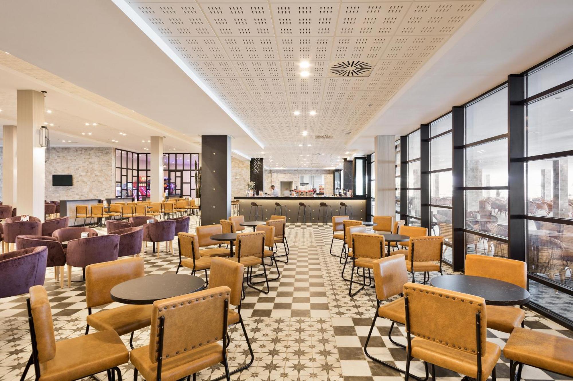 Hotel Hotel Best Costa Ballena 4*