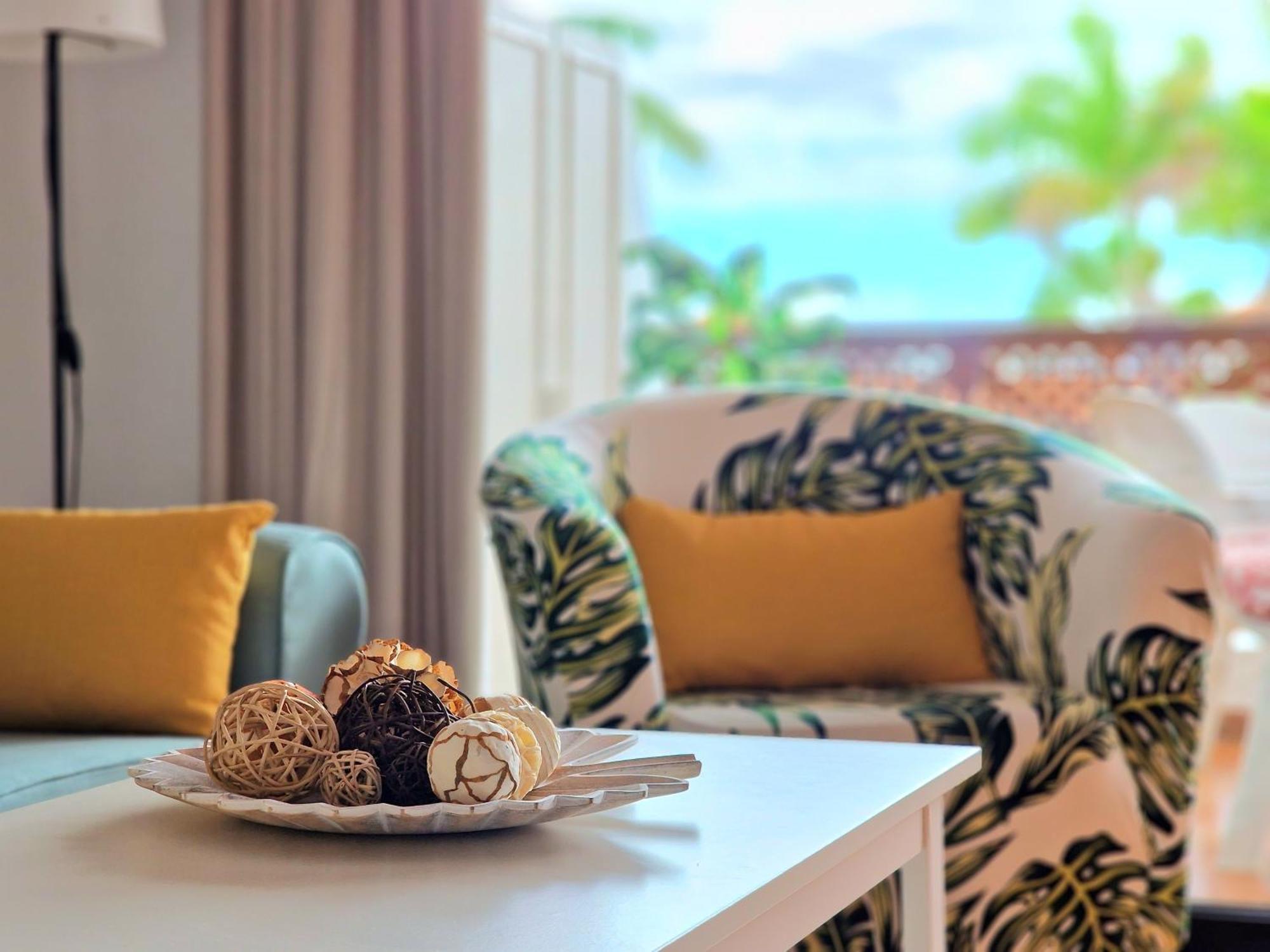 Strelitzia - Ocean View & Heated Pool Apartamento