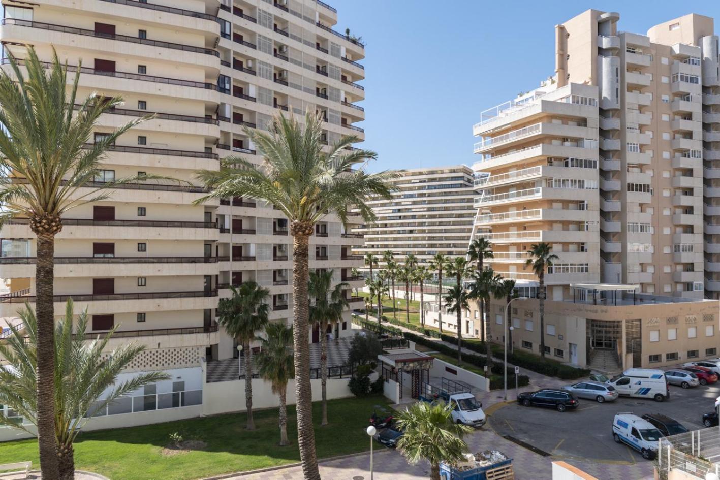 Florazar 3, 3-c * Cullera
