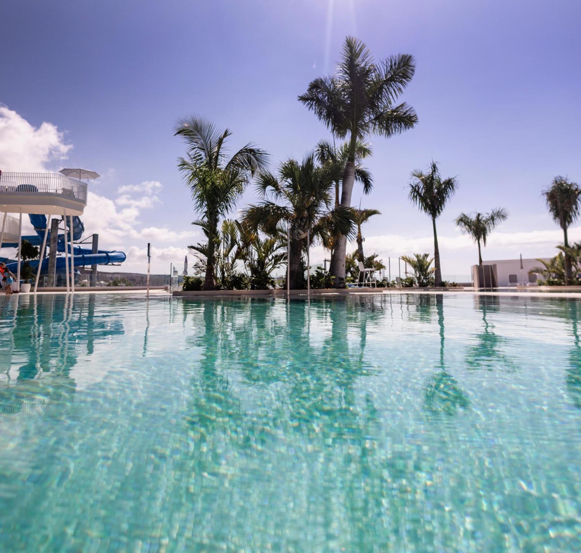 Servatur Puerto Azul Hotel 4*