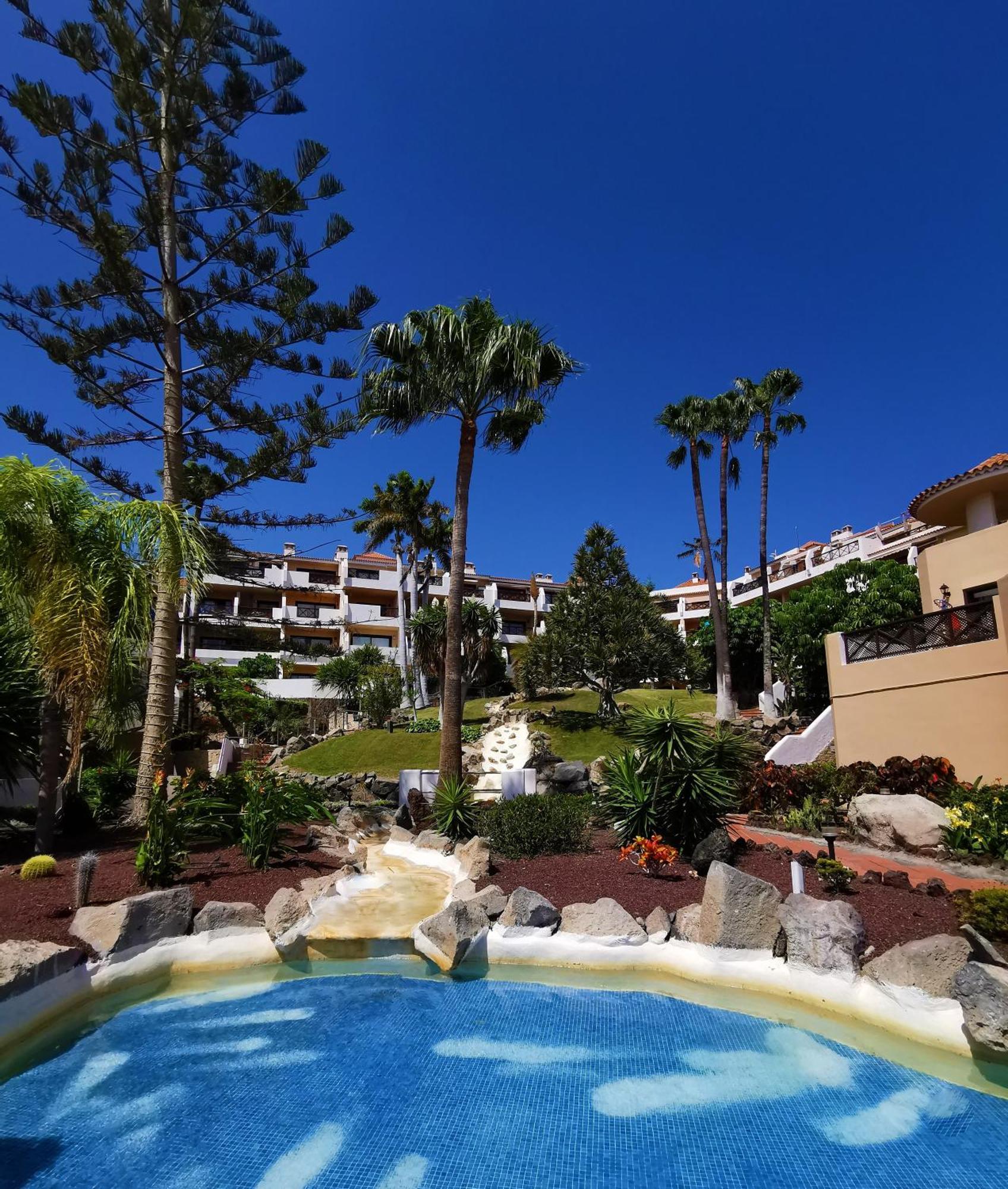 Strelitzia - Ocean View & Heated Pool