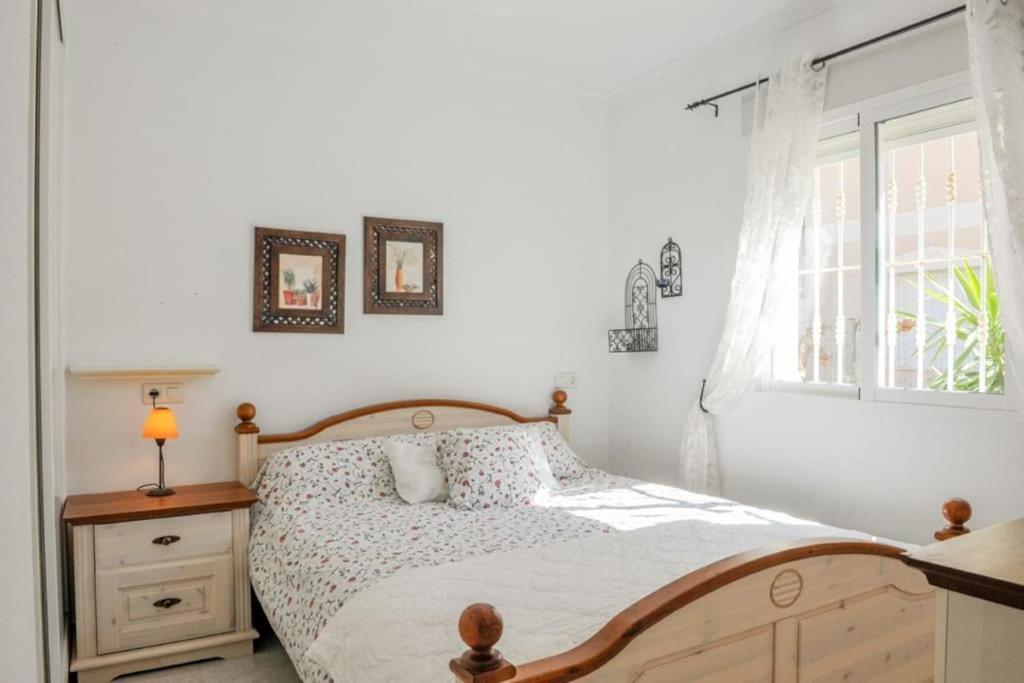 Sea View Family With Private Pool, San Juan De Terreros Villa *