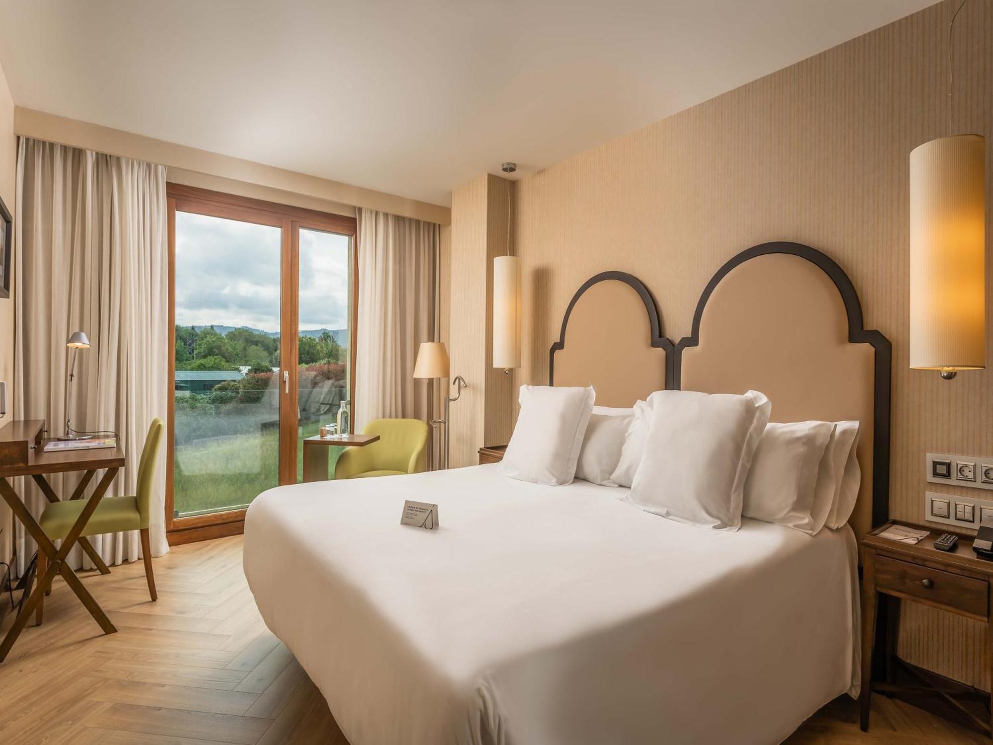 Hotel Artiem Asturias Quintueles