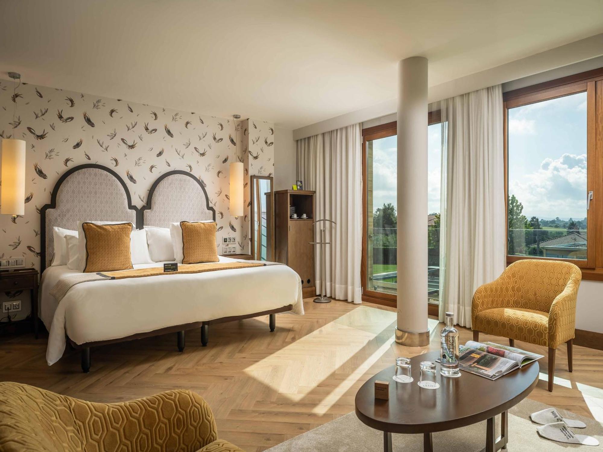 Artiem Asturias 5* Quintueles