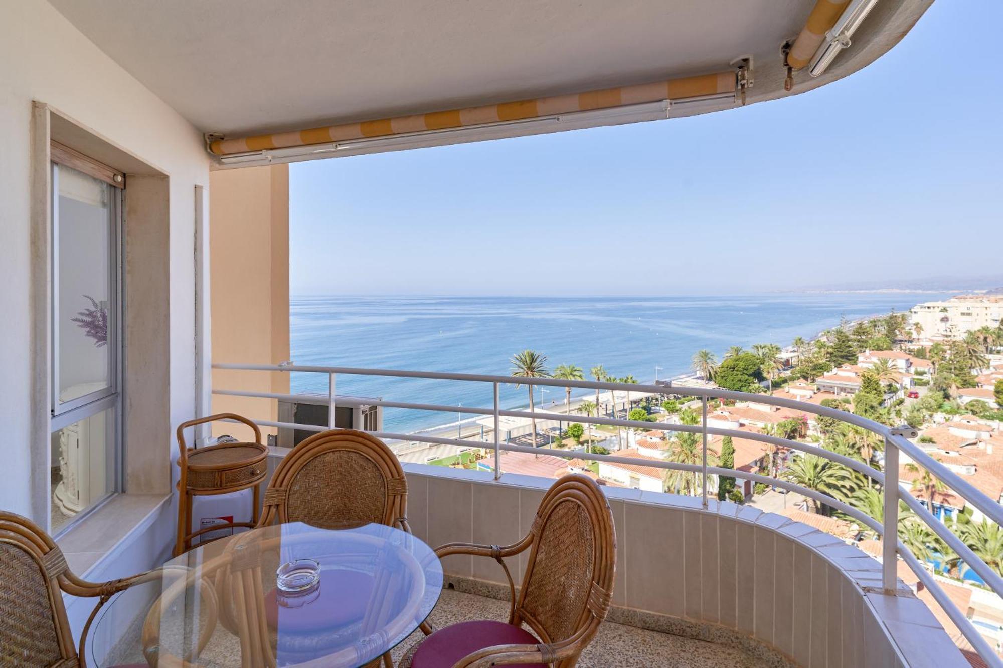 Terraza Sobre El Mar Apartamento Torrox