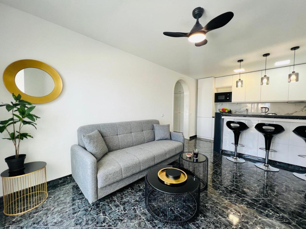 Paulmarie Duplex Ocean View Apartment