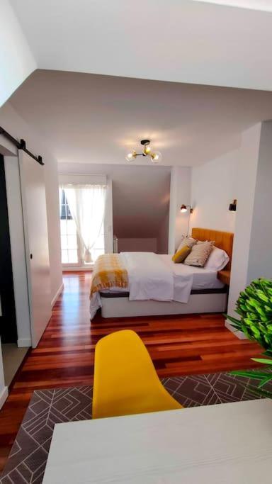 Rosa De Ciudad. Chalet Centrico Con Mucha Intimidad Holiday home