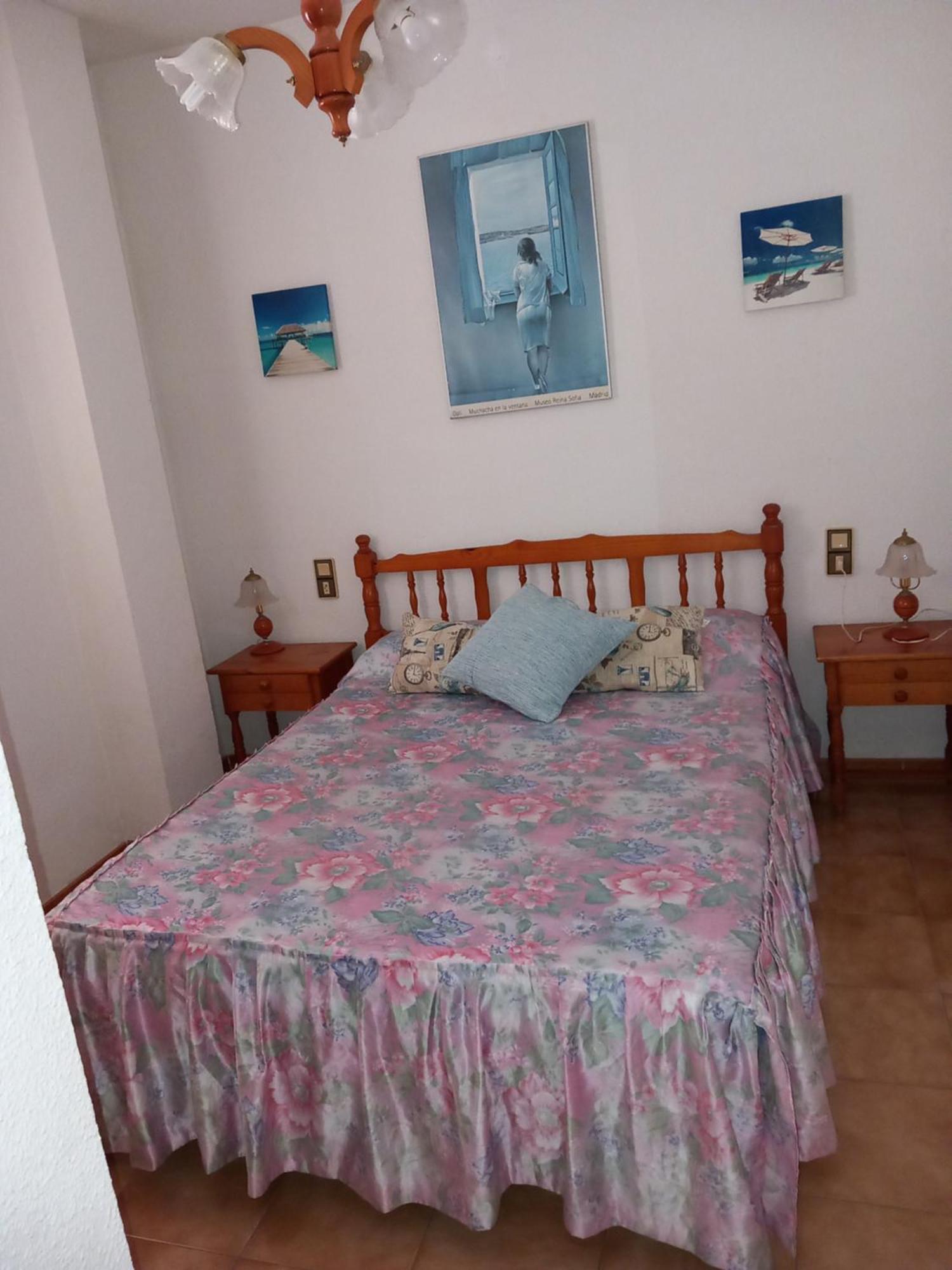 Santa Pola, En Playa Del Tamarit Con Piscina. Apartment