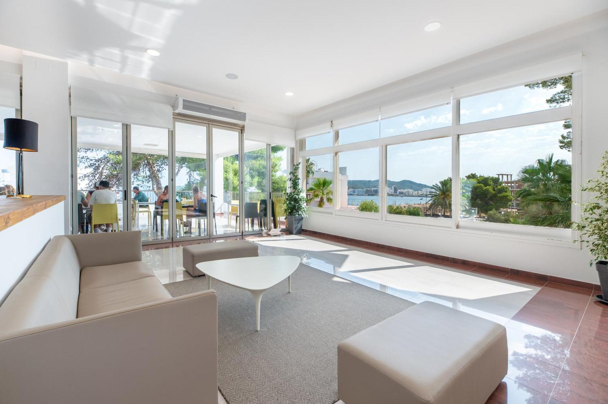 Vibra Riviera Hotel 3*