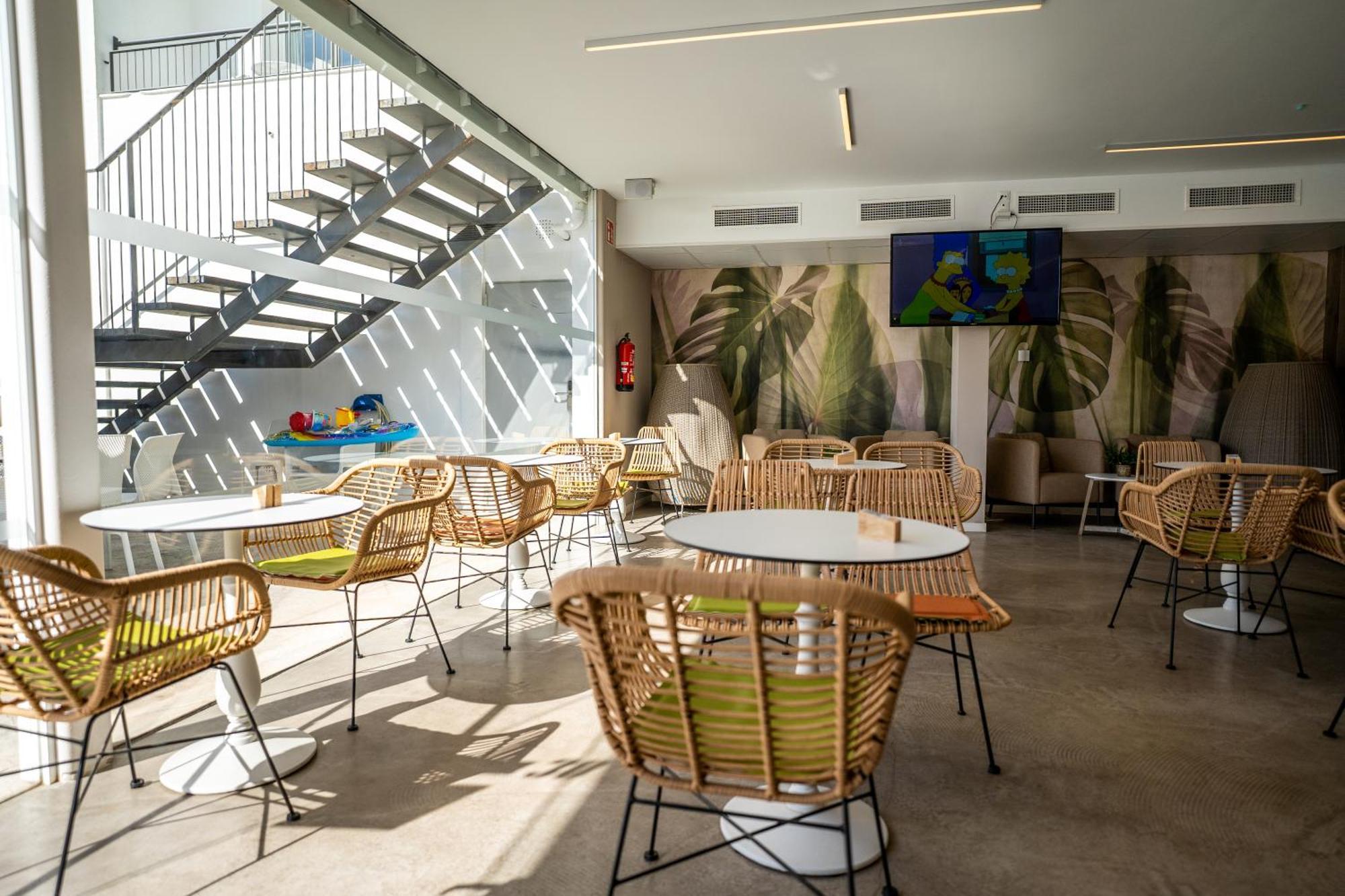 Fergus Club Pineda Splash Hotel 4*