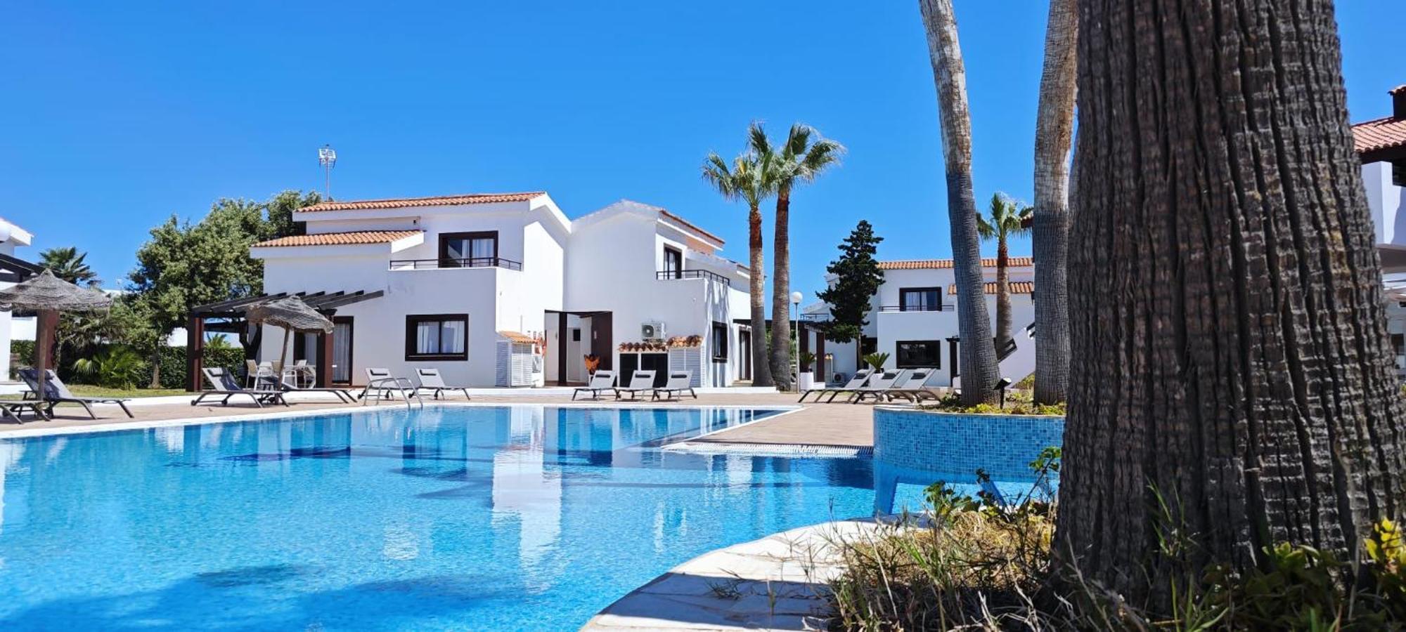 Nuramar Resort&villas 4*