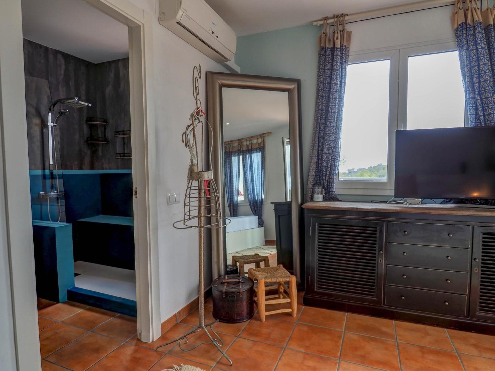 Elysian By Hello Homes Sitges Villa