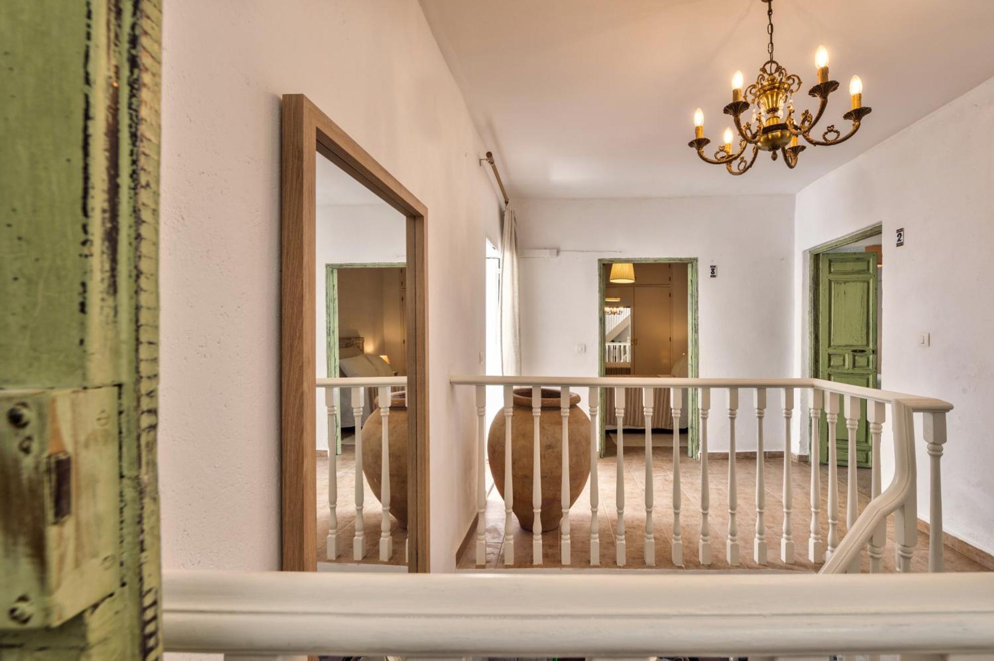 Bed & Breakfast Encanto Canillas de Aceituno