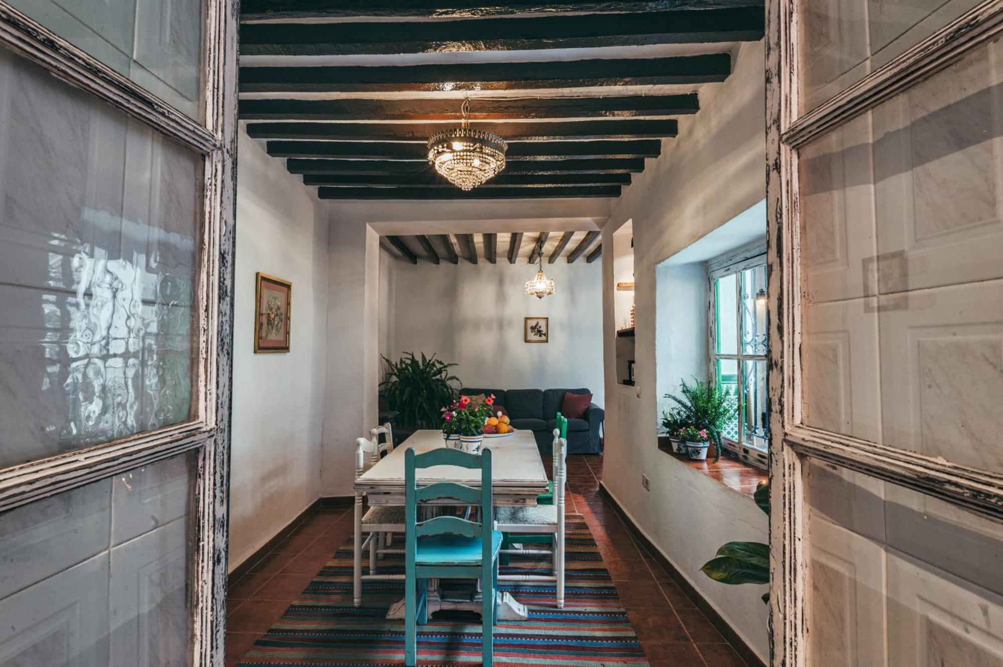 Encanto * Canillas de Aceituno