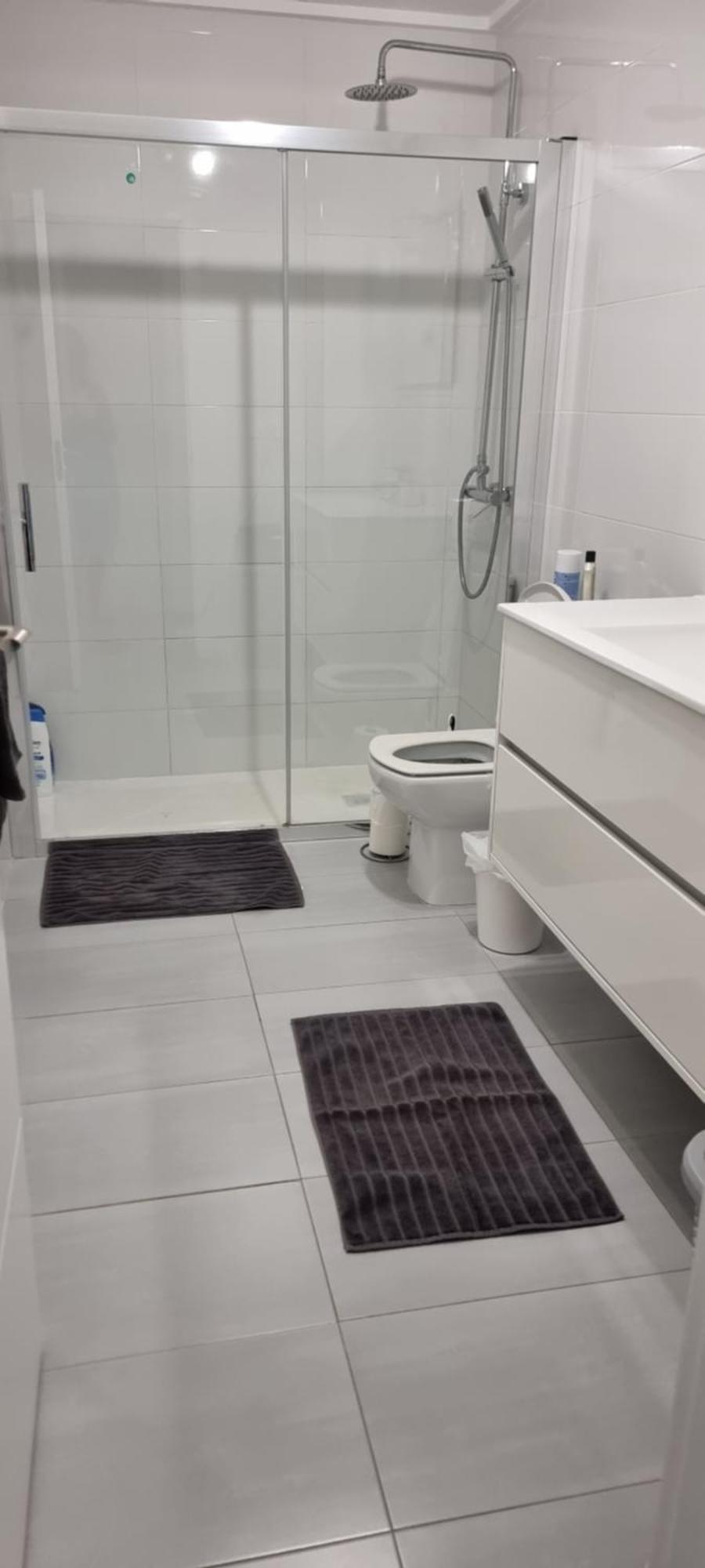 Immaculate And Modern 1 Bedroomed