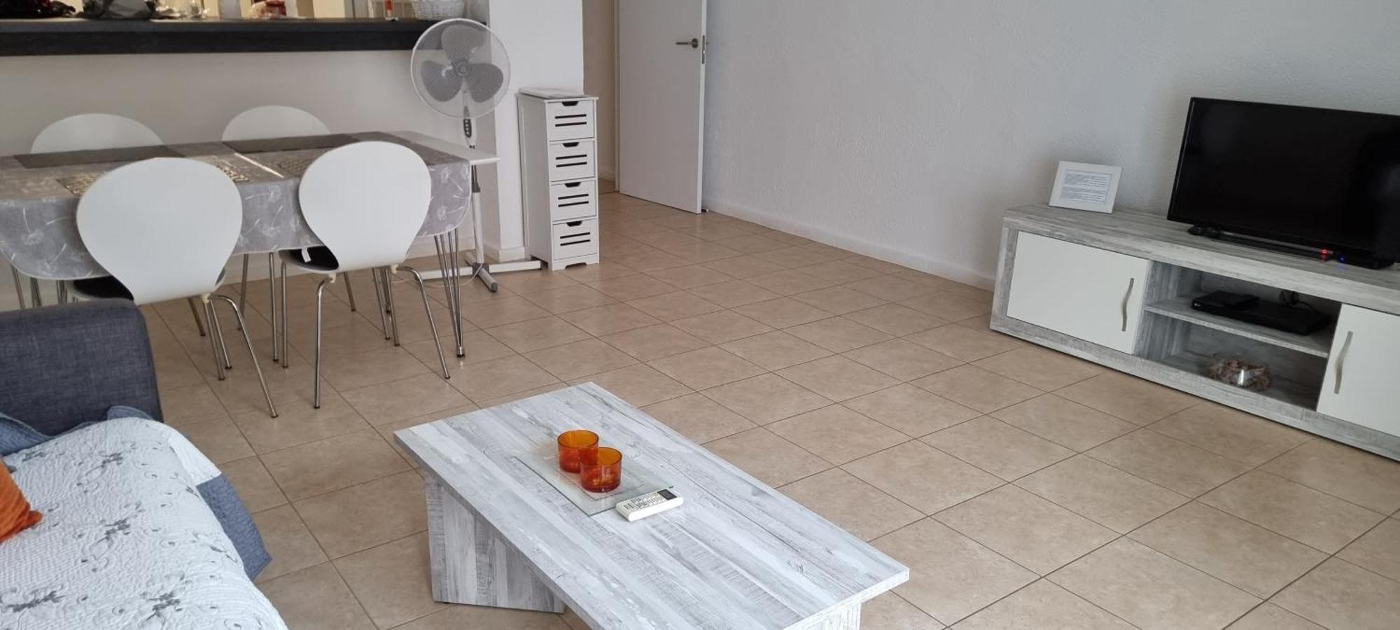 Immaculate And Modern 1 Bedroomed * Dénia