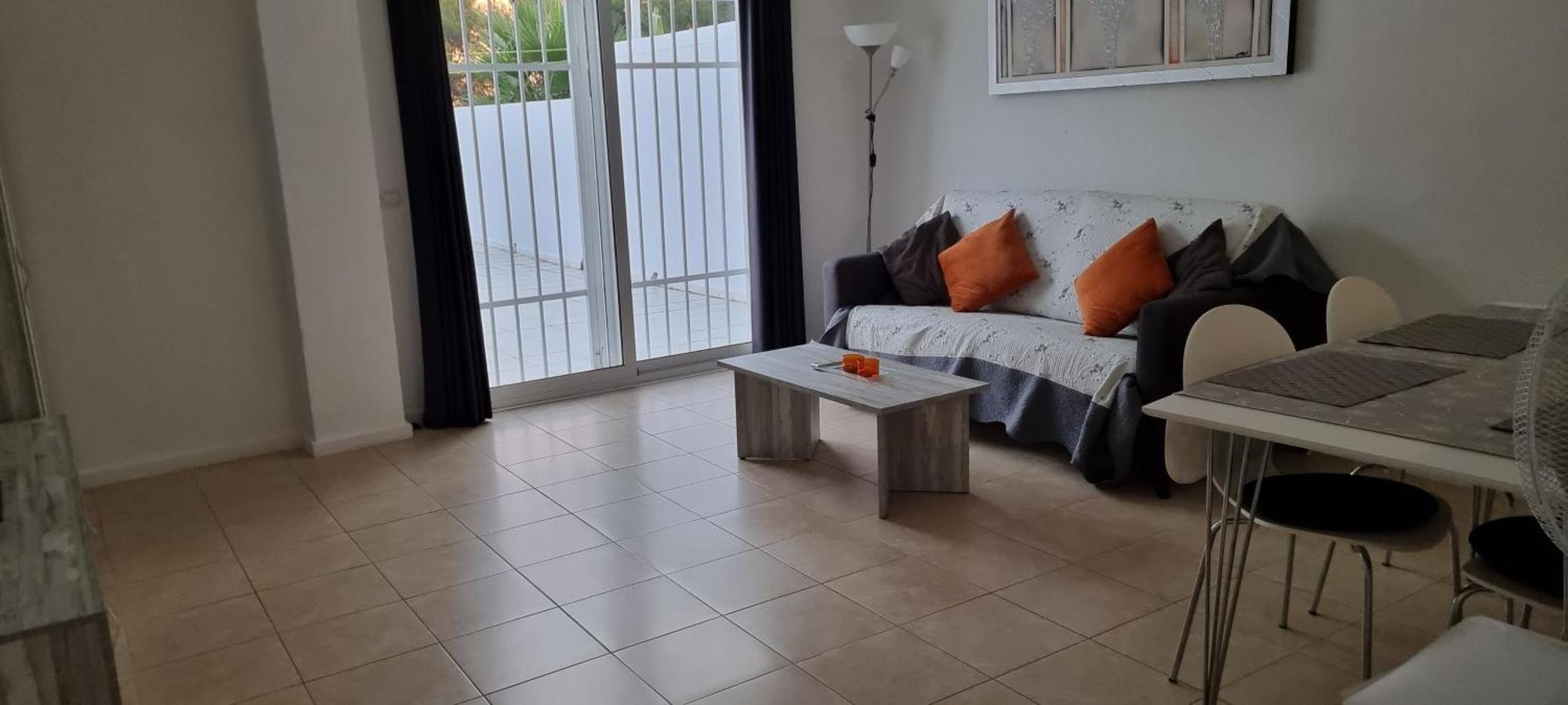 Apartamento Immaculate And Modern 1 Bedroomed
