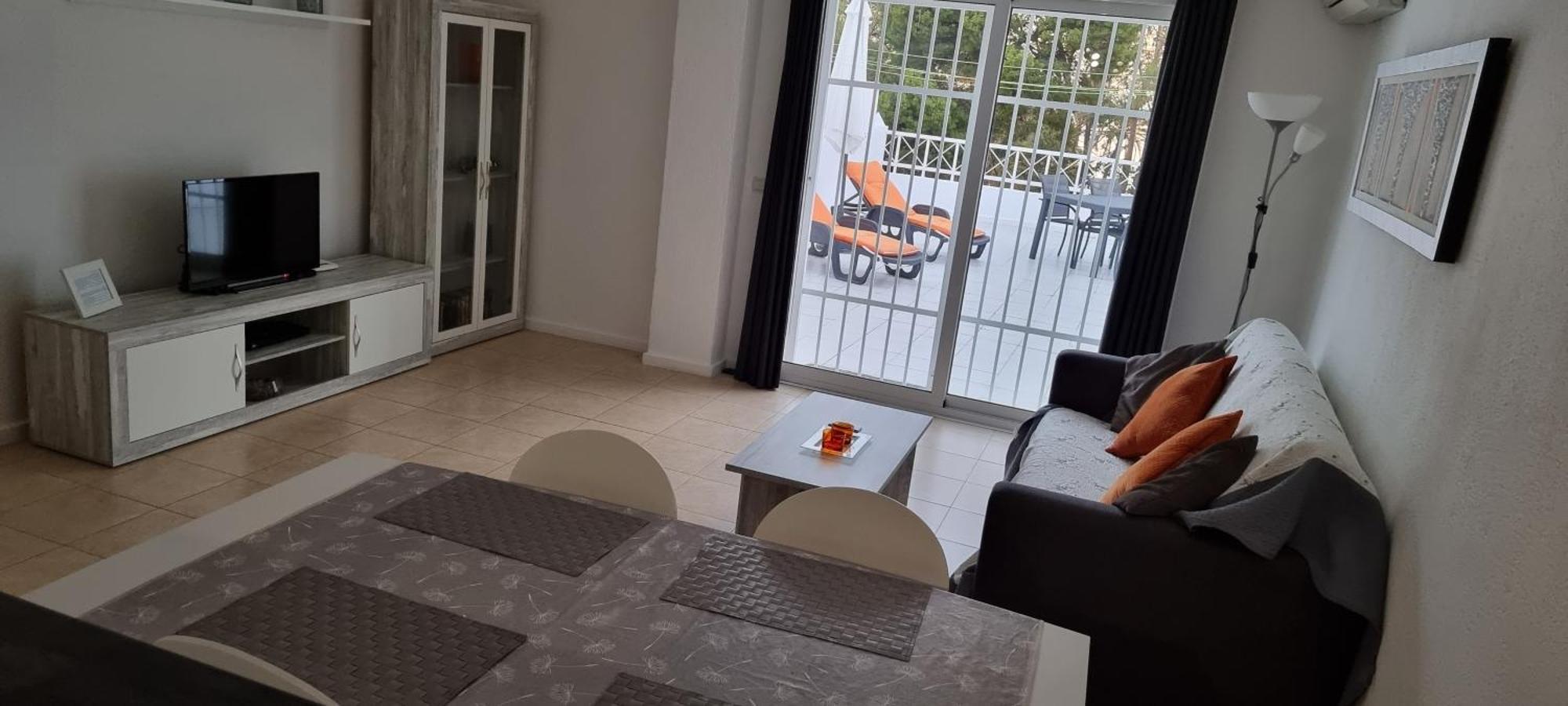 Apartamento Immaculate And Modern 1 Bedroomed *