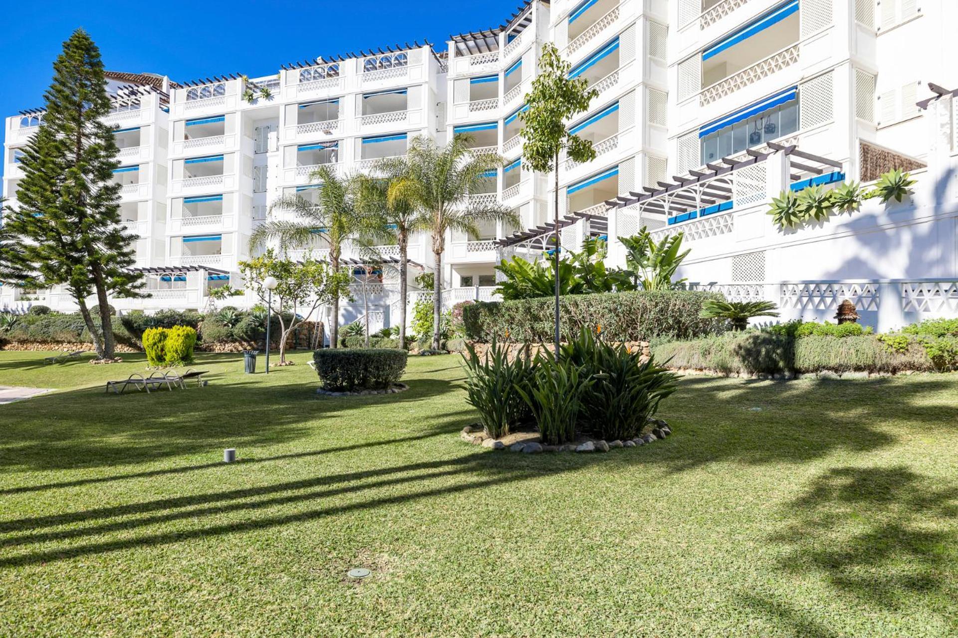 De 2 En Gaviotas - Puerto Banús Marbella