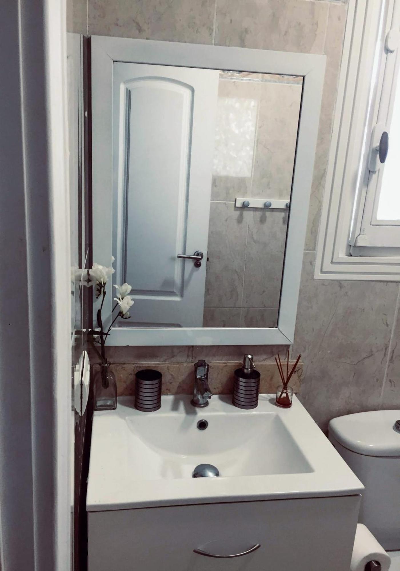 Puerto Banus Beachfront Retreat: Terrace, Pool & Tennis Apartment