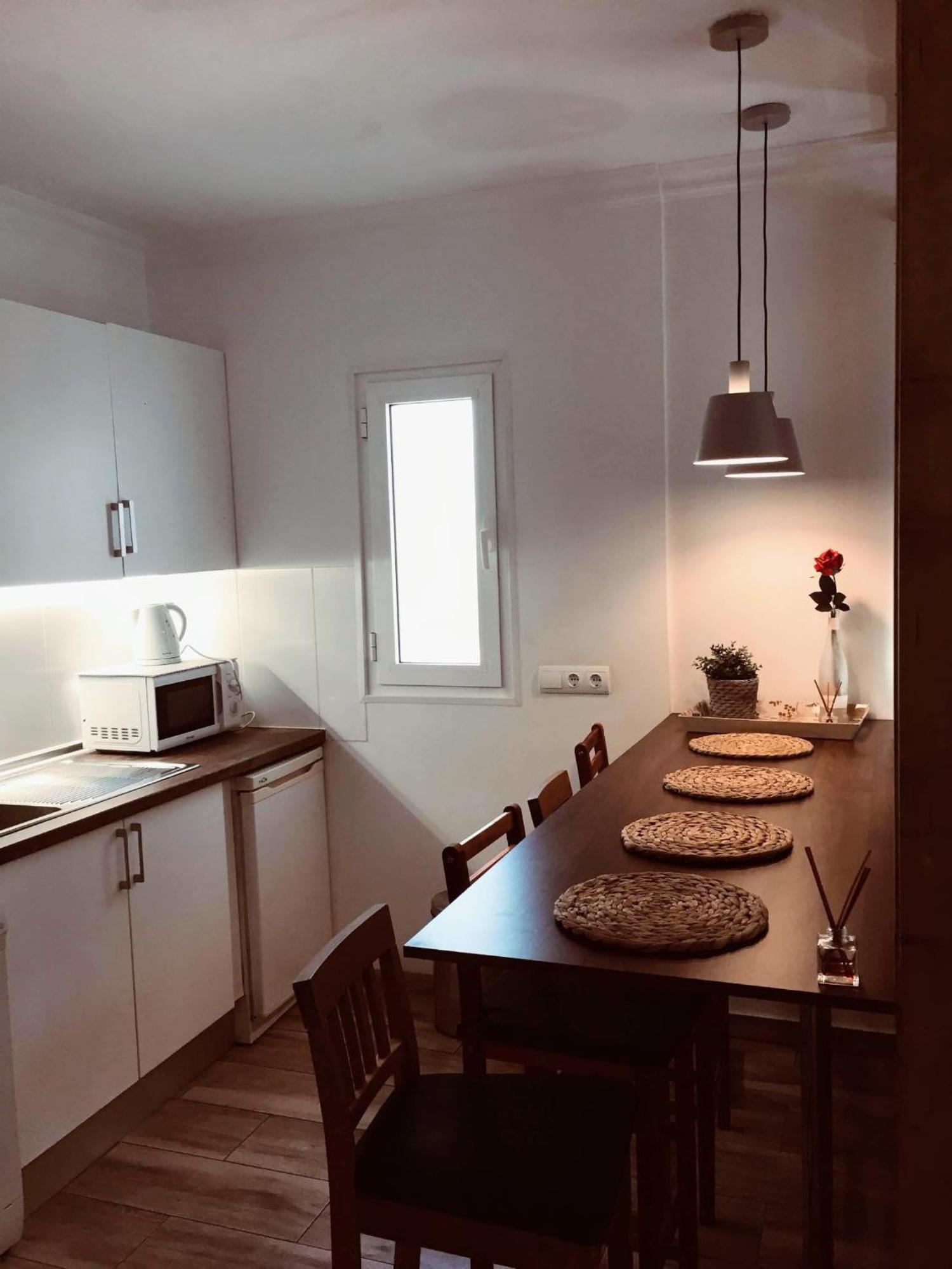 Apartment Puerto Banus Beachfront Retreat: Terrace, Pool & Tennis