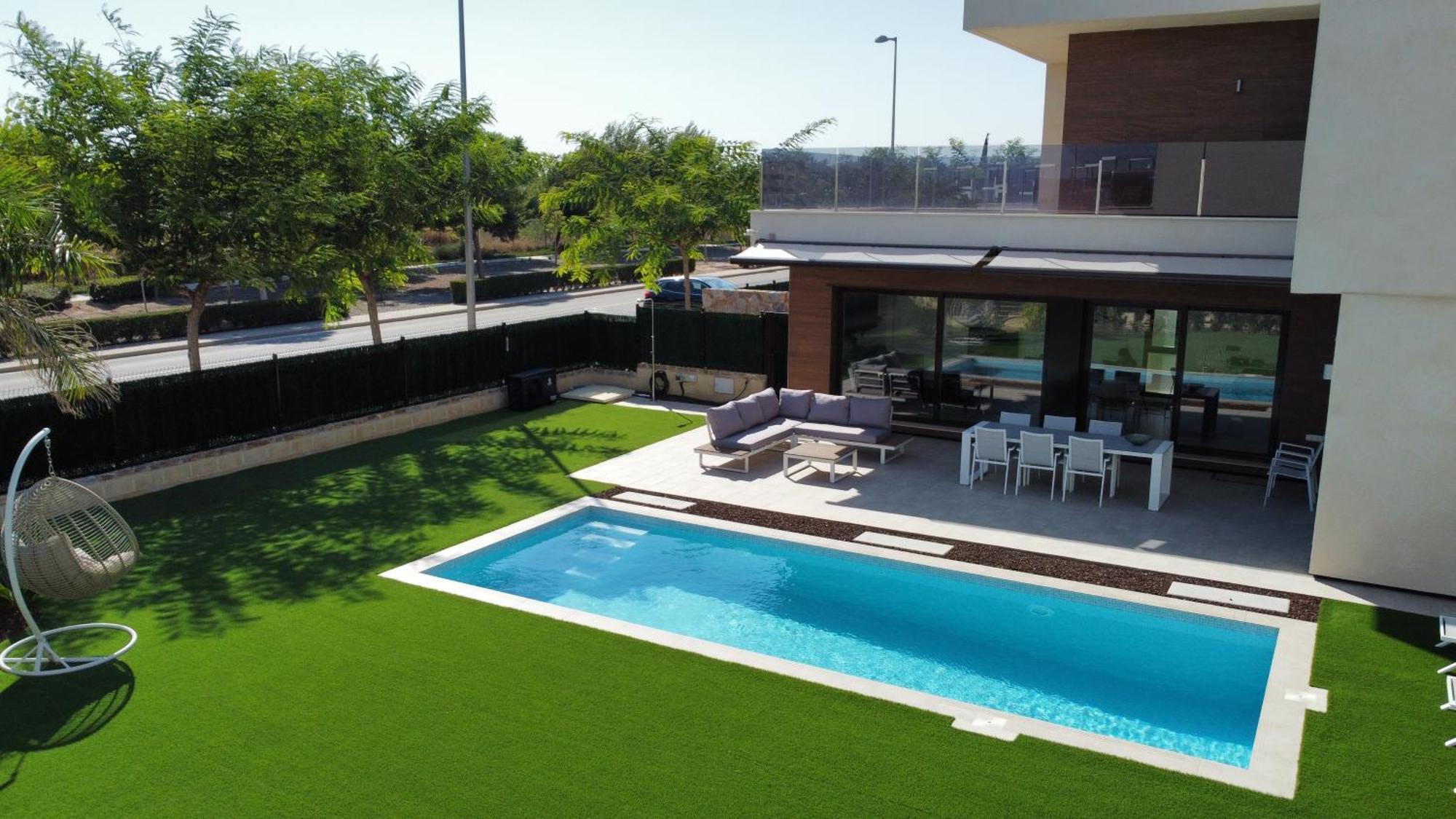 With Private Heated Pool - Roda Golf &