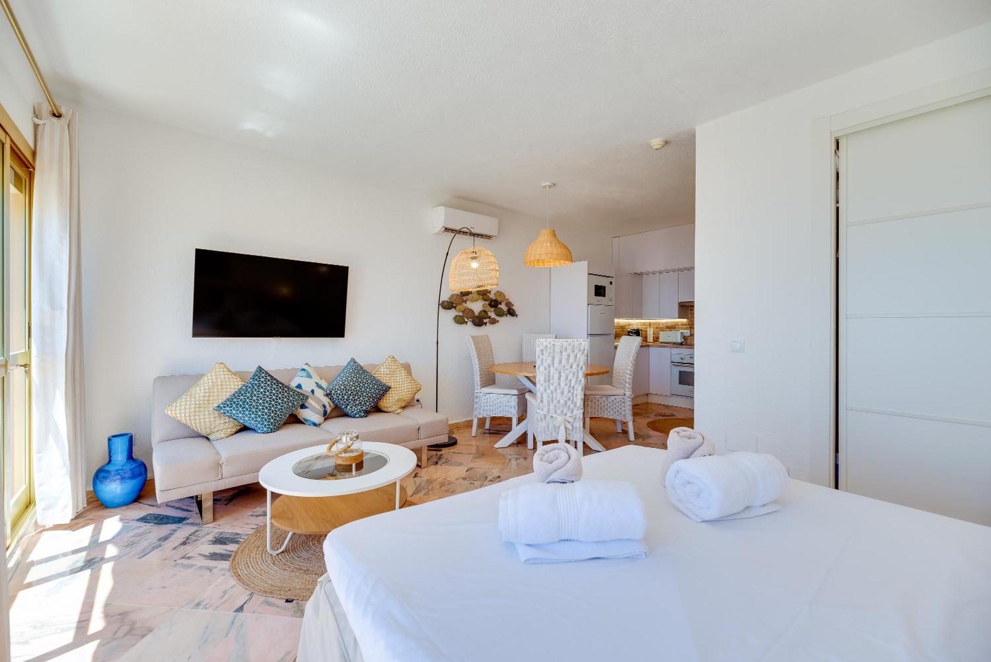 Sea Front Apartamento *