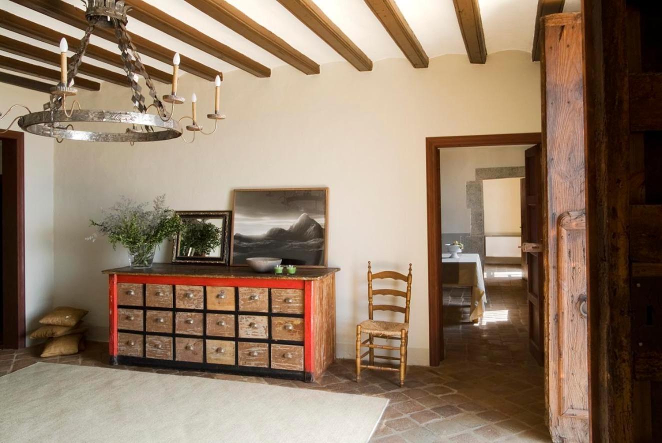 Mora De Dalt Hotel