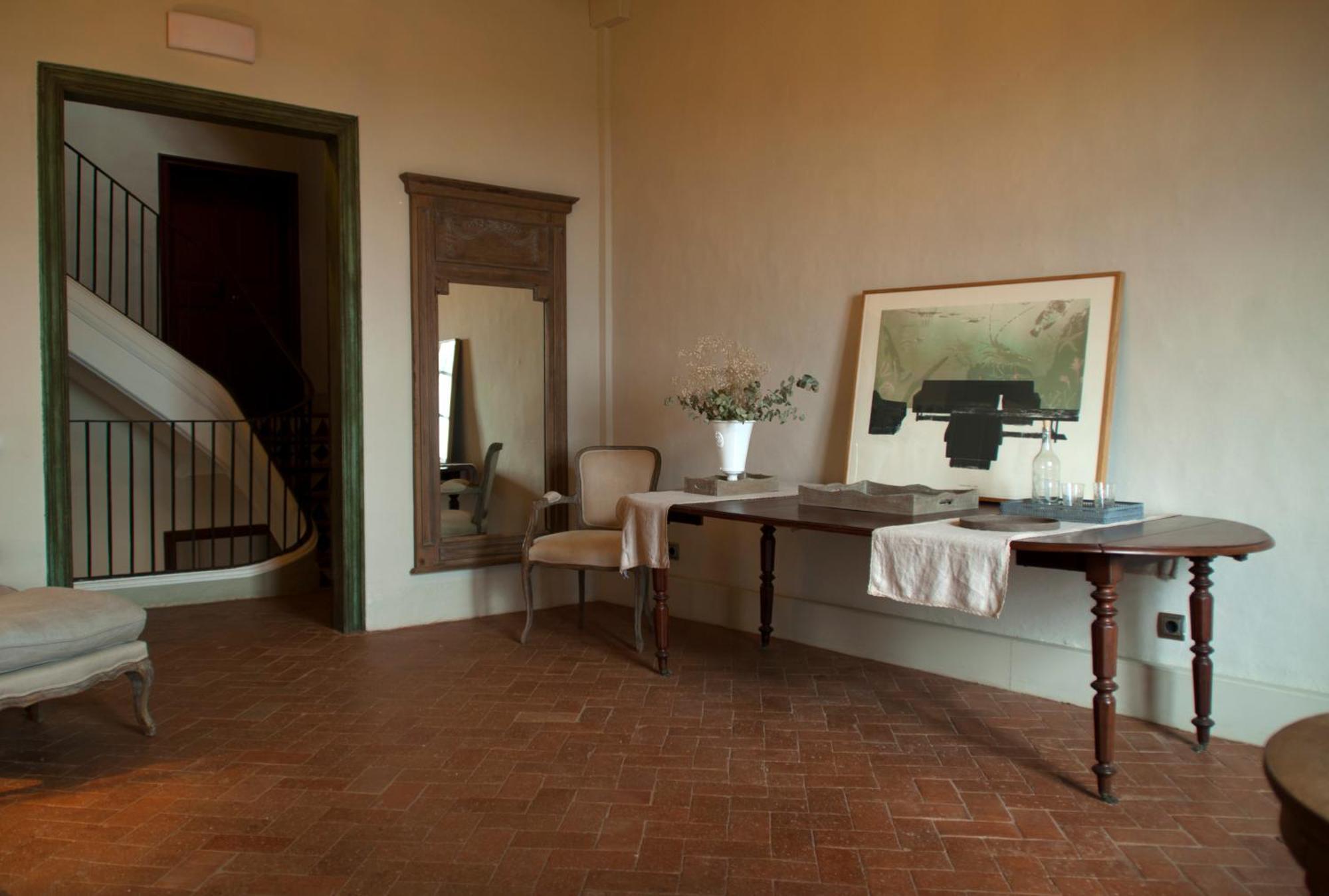 Hotel Mora De Dalt