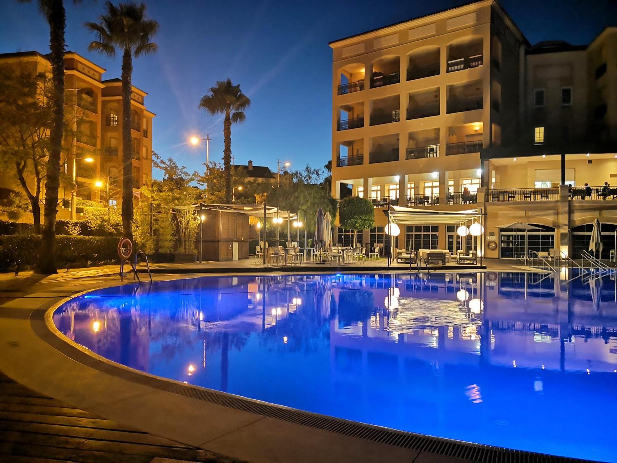 Apartamento Apartamento En De Lujo. Golf Y Playa *