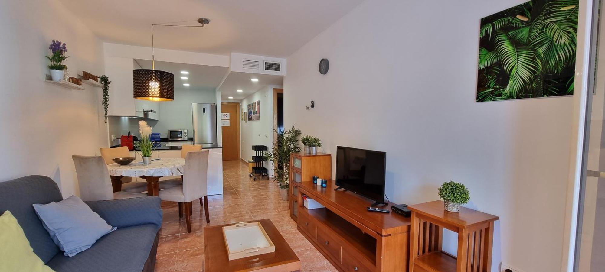 Apartment Homes Of Spain: Beachfront With Private Pool At Paraiso Playa Vera