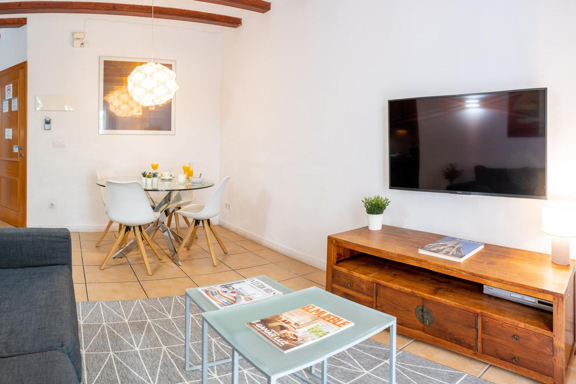 Apartment Feelathome Center