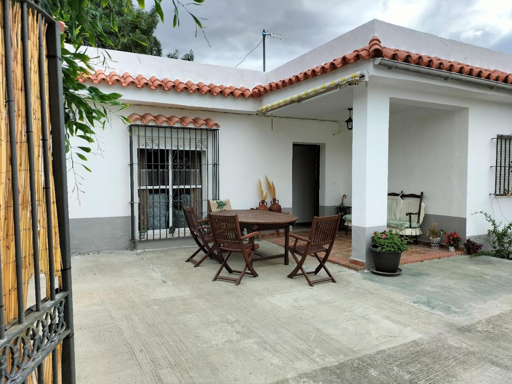 Lagunetas - Descanso Rural - El Capricho Benalup-Casas Viejas