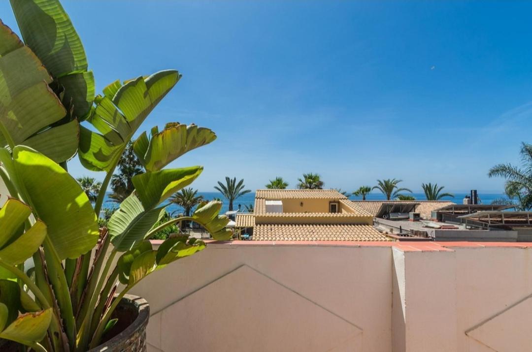 Casa En La Playa De Cabria