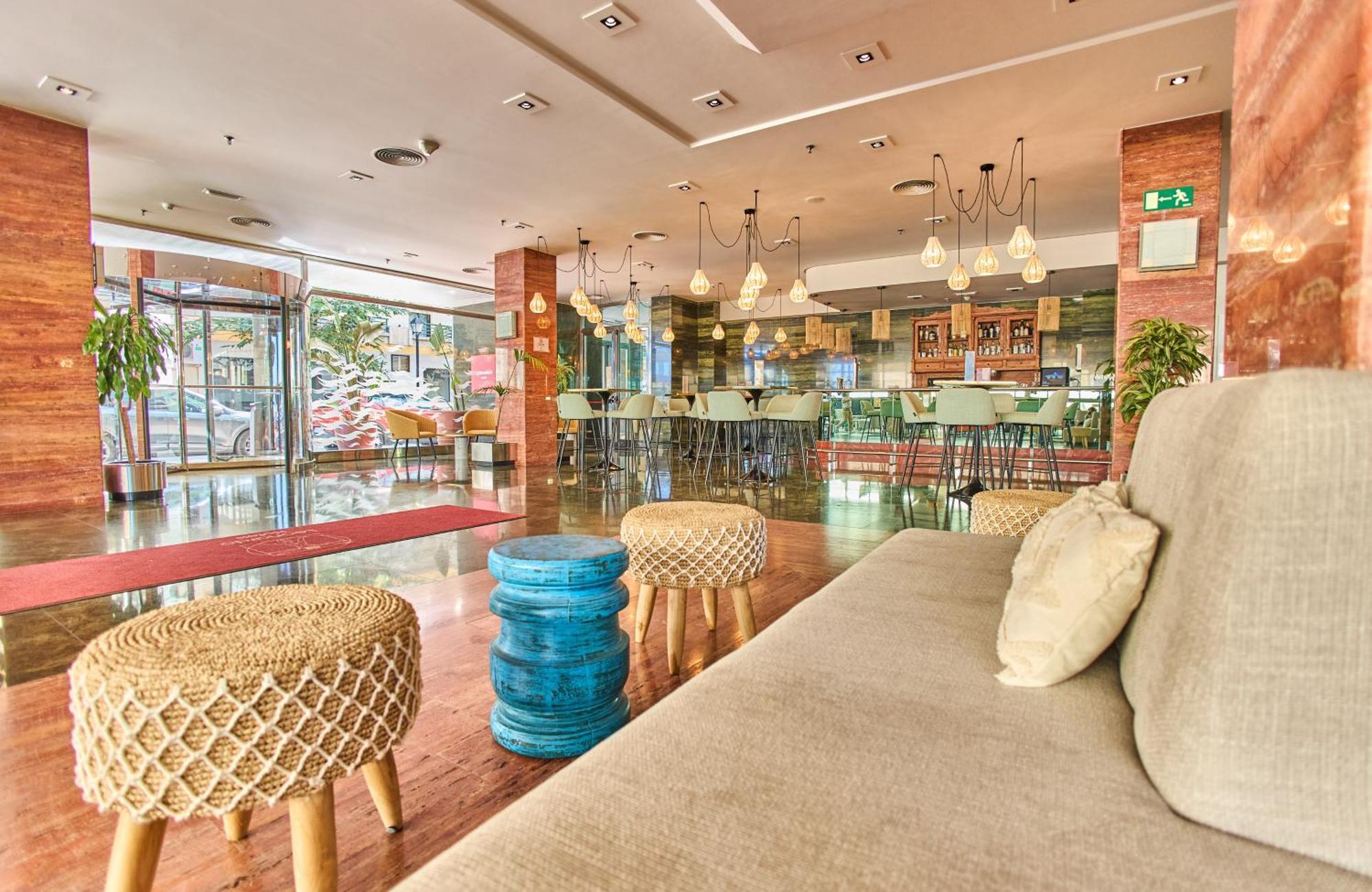 Hotel Leonardo Costa Del Sol 4*