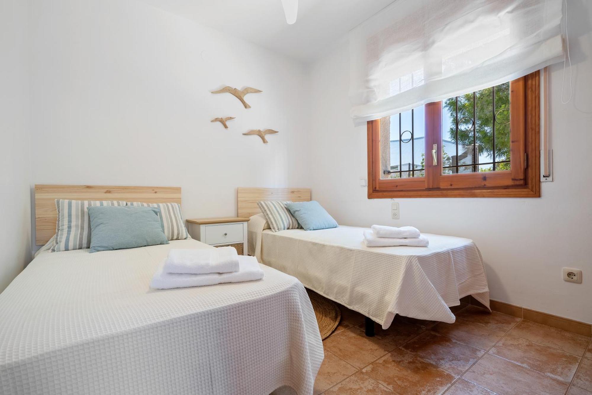 Villa A Pie Cala Forn Con Piscina
