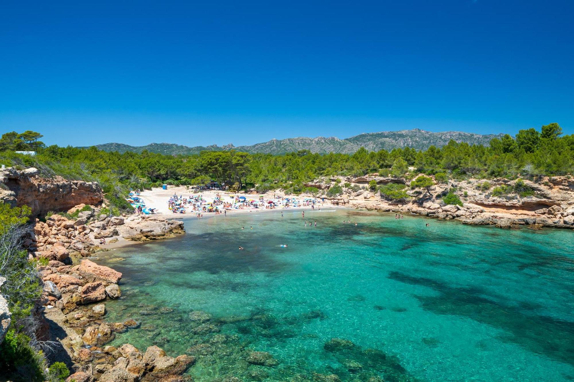 A Pie Cala Forn Con Piscina Villa